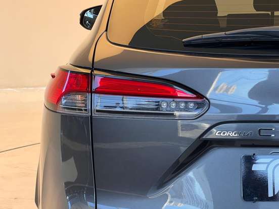 TOYOTA-COROLLA CROSS-2022