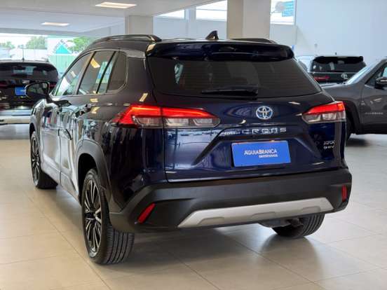 TOYOTA-COROLLA CROSS-2024