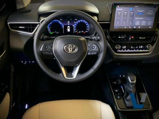 TOYOTA-COROLLA CROSS-2026