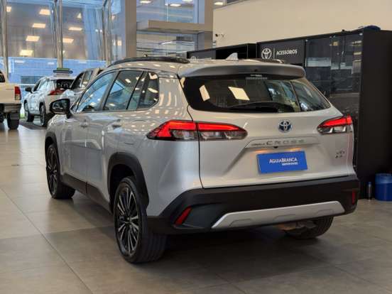 TOYOTA-COROLLA CROSS-2024