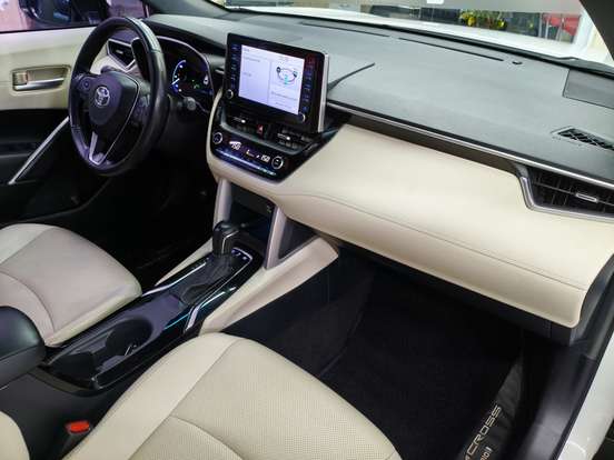 TOYOTA-COROLLA CROSS-2021
