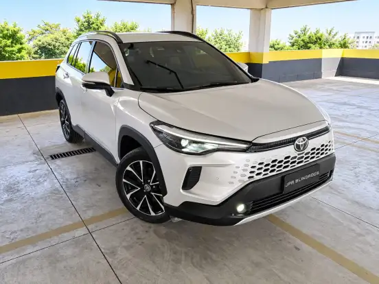 TOYOTA-COROLLA CROSS-2024