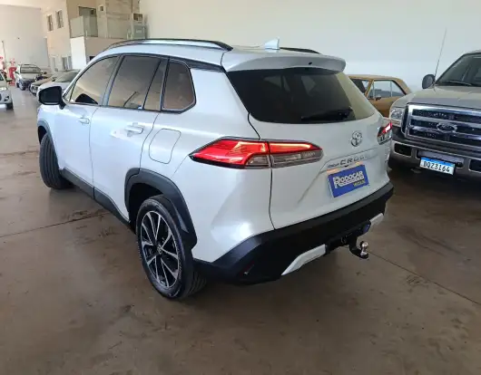 TOYOTA-COROLLA CROSS-2024