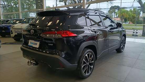 TOYOTA-COROLLA CROSS-2024