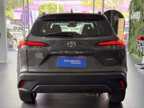 TOYOTA-COROLLA CROSS-2024