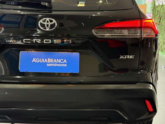 TOYOTA-COROLLA CROSS-2024