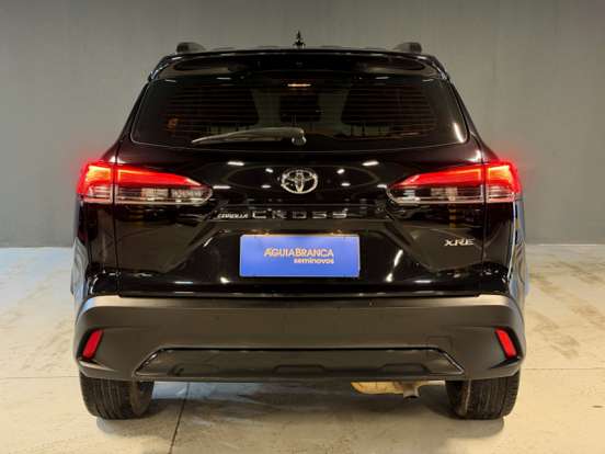 TOYOTA-COROLLA CROSS-2021