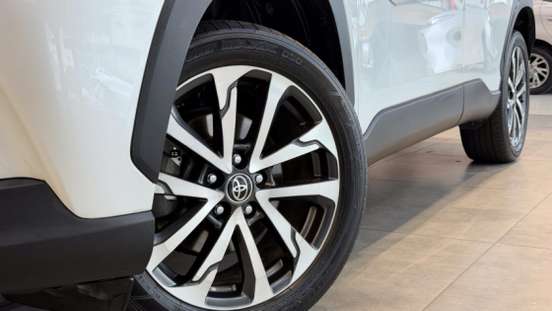 TOYOTA-COROLLA CROSS-2023