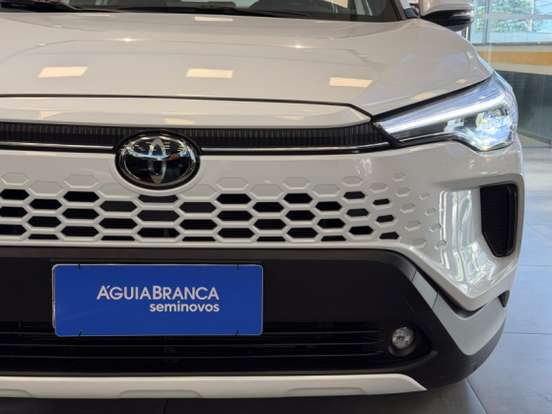 TOYOTA-COROLLA CROSS-2024