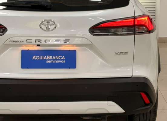 TOYOTA-COROLLA CROSS-2024