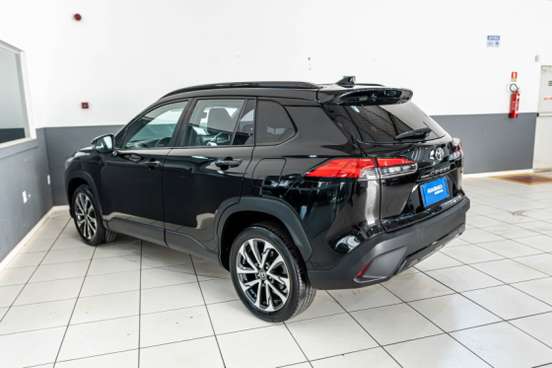 TOYOTA-COROLLA CROSS-2021