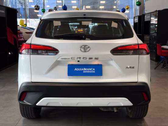 TOYOTA-COROLLA CROSS-2024
