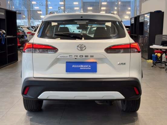 TOYOTA-COROLLA CROSS-2023
