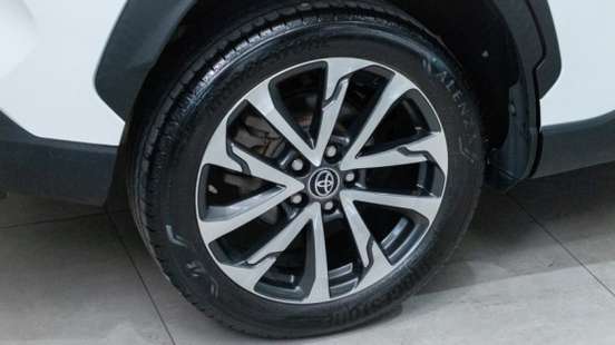 TOYOTA-COROLLA CROSS-2023
