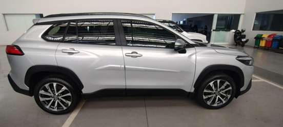 TOYOTA-COROLLA CROSS-2022