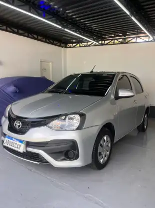 TOYOTA-ETIOS-1.3 X 16V FLEX 4P AUTOMÁTICO TOYOTA-ETIOS-2020