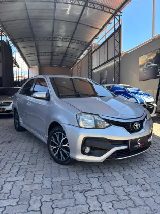 TOYOTA ETIOS 1.5 PLATINUM 16V FLEX 4P AUTOMÁTICO