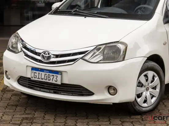 TOYOTA-ETIOS-1.5 X SEDAN 16V FLEX 4P AUTOMÁTICO TOYOTA-ETIOS-2016