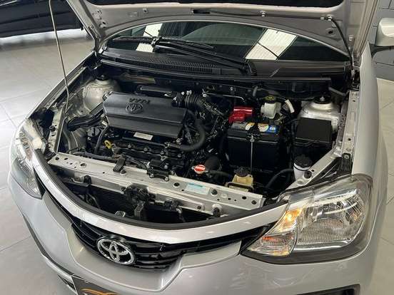 TOYOTA-ETIOS-1.3 X 16V FLEX 4P AUTOMÁTICO TOYOTA-ETIOS-2017