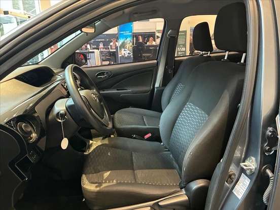 TOYOTA-ETIOS-1.3 X 16V FLEX 4P MANUAL TOYOTA-ETIOS-2015