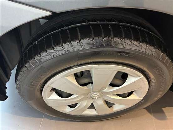 TOYOTA-ETIOS-1.3 X 16V FLEX 4P MANUAL TOYOTA-ETIOS-2015