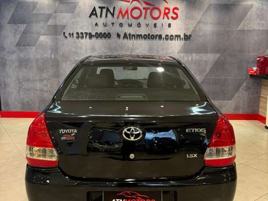 TOYOTA-ETIOS-1.5 PLATINUM 16V FLEX 4P MANUAL TOYOTA-ETIOS-2015