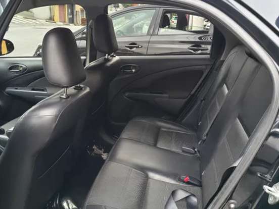 TOYOTA-ETIOS-1.5 PLATINUM SEDAN 16V FLEX 4P AUTOMÁTICO TOYOTA-ETIOS-2017