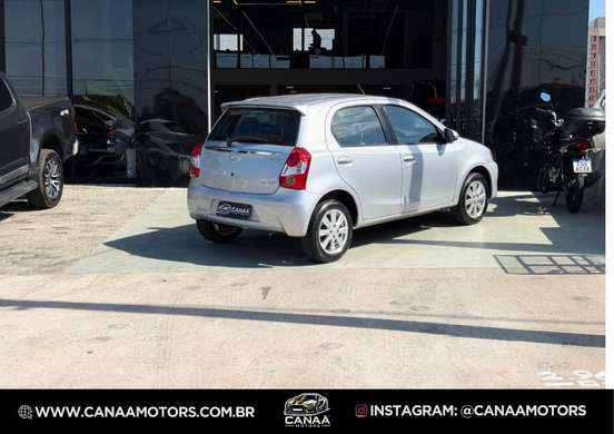 TOYOTA-ETIOS-1.5 X PLUS 16V FLEX 4P AUTOMÁTICO TOYOTA-ETIOS-2018
