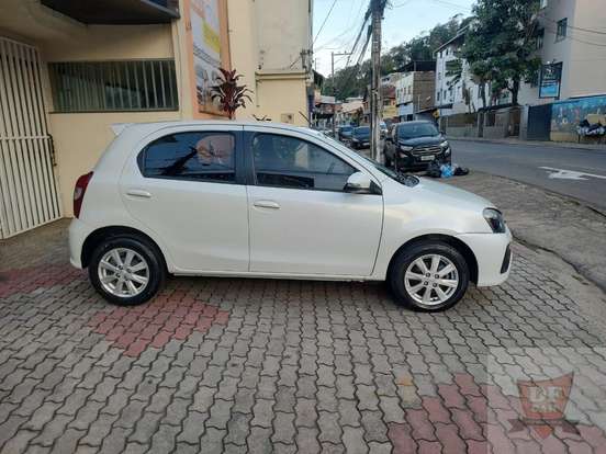 TOYOTA-ETIOS-1.5 X PLUS 16V FLEX 4P AUTOMÁTICO TOYOTA-ETIOS-2020