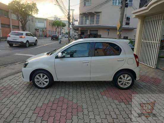 TOYOTA-ETIOS-1.5 X PLUS 16V FLEX 4P AUTOMÁTICO TOYOTA-ETIOS-2020