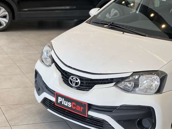 TOYOTA-ETIOS-1.5 X PLUS SEDAN 16V FLEX 4P MANUAL TOYOTA-ETIOS-2019