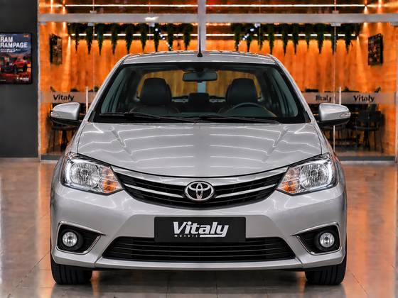 TOYOTA ETIOS 1.5 XLS SEDAN 16V FLEX 4P AUTOMÁTICO