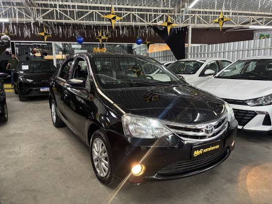 TOYOTA ETIOS 1.5 XLS SEDAN 16V FLEX 4P MANUAL