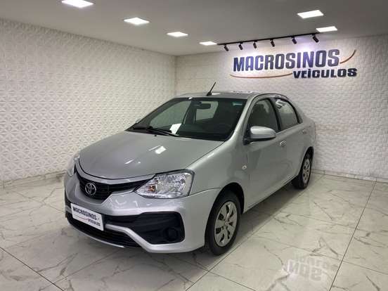 TOYOTA-ETIOS-2018