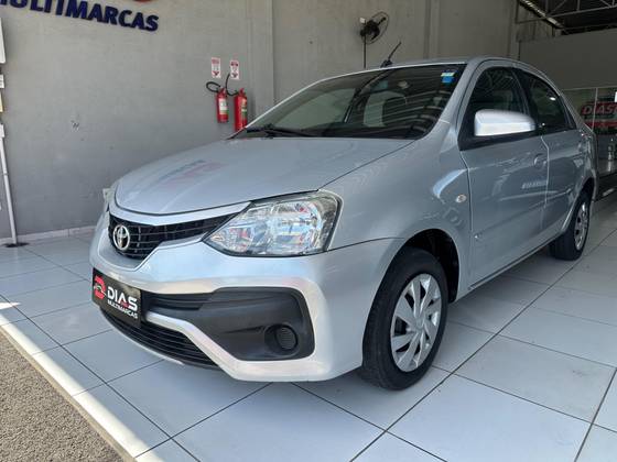 TOYOTA ETIOS 1.5 XS SEDAN 16V FLEX 4P MANUAL