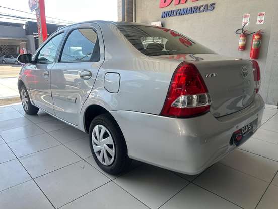 TOYOTA-ETIOS-1.5 XS SEDAN 16V FLEX 4P MANUAL TOYOTA-ETIOS-2017