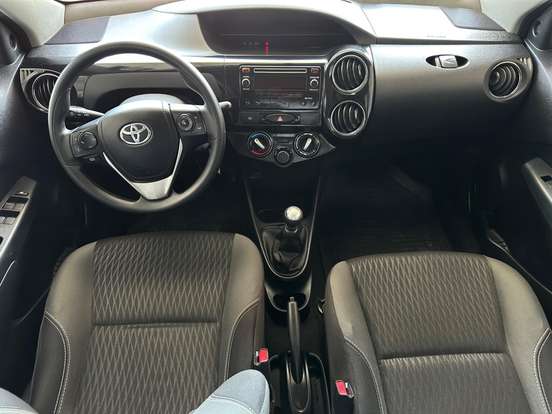TOYOTA-ETIOS-1.5 XS SEDAN 16V FLEX 4P MANUAL TOYOTA-ETIOS-2017