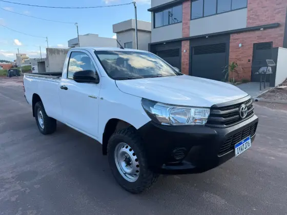 TOYOTA HILUX 2.8 4X4 CS 16V TURBO DIESEL 2P MANUAL