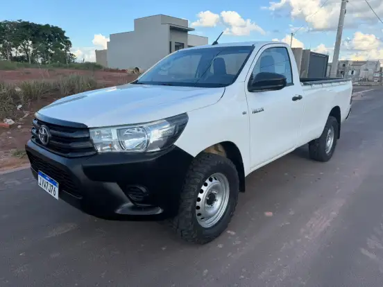 TOYOTA-HILUX-2.8 4X4 CS 16V TURBO DIESEL 2P MANUAL TOYOTA-HILUX-2018