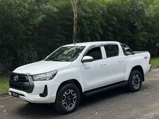 TOYOTA-HILUX-2.8 D-4D TURBO DIESEL CD POWER PACK 4X4 MANUAL TOYOTA-HILUX-2020