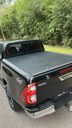 TOYOTA-HILUX-2022