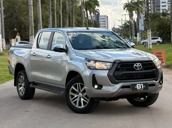 TOYOTA HILUX 2.8 D-4D TURBO DIESEL CHASSI 4X4 MANUAL