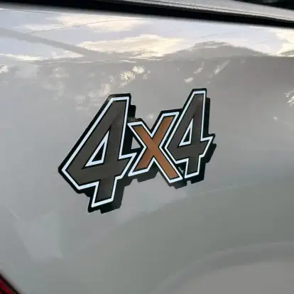 TOYOTA-HILUX-2021