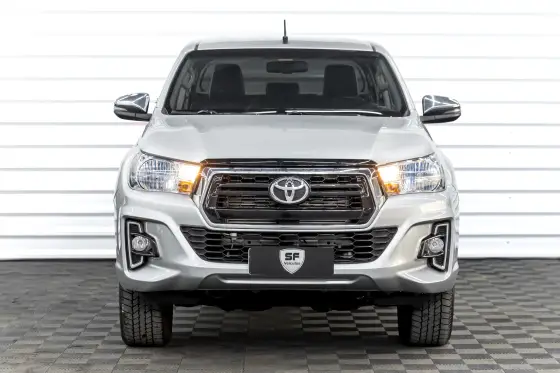 TOYOTA HILUX 2.8 SRV 4X4 CD 16V DIESEL 4P AUTOMÁTICO