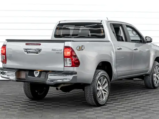 TOYOTA-HILUX-2.8 SRV 4X4 CD 16V DIESEL 4P AUTOMÁTICO TOYOTA-HILUX-2020