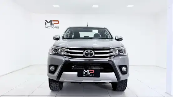 TOYOTA-HILUX-2.8 SRX 4X4 CD 16V DIESEL 4P AUTOMÁTICO TOYOTA-HILUX-2017