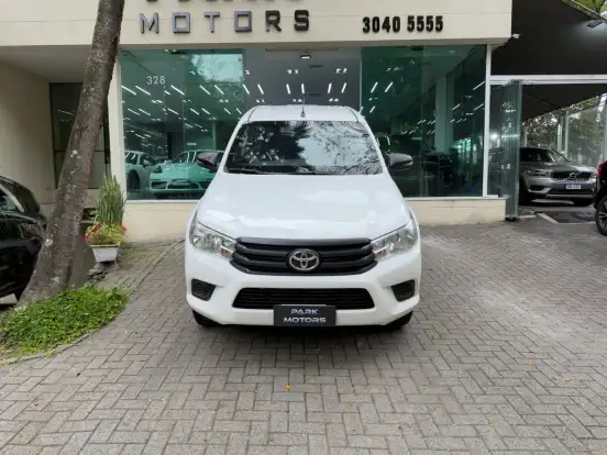 TOYOTA-HILUX-2.8 STD 4X4 CD 16V DIESEL 4P MANUAL TOYOTA-HILUX-2019