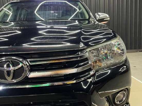 TOYOTA-HILUX-2.7 SR 4X2 CD 16V FLEX 4P AUTOMÁTICO TOYOTA-HILUX-2016