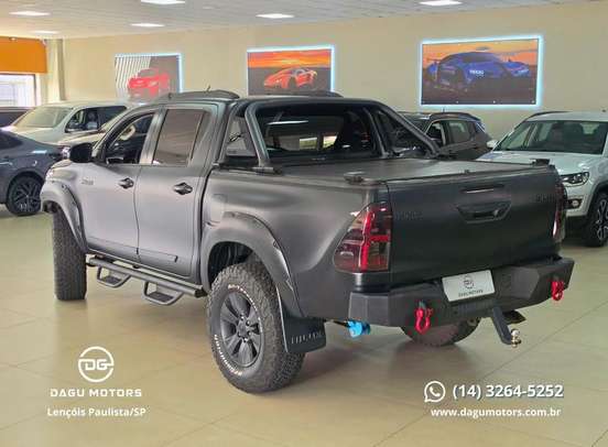 TOYOTA-HILUX-2.7 SR 4X2 CD 16V FLEX 4P AUTOMÁTICO TOYOTA-HILUX-2018