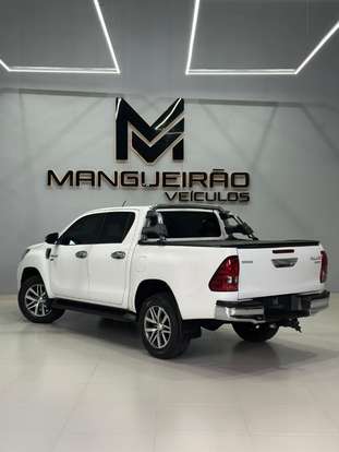 TOYOTA-HILUX-2.7 SR 4X2 CD 16V FLEX 4P MANUAL TOYOTA-HILUX-2018